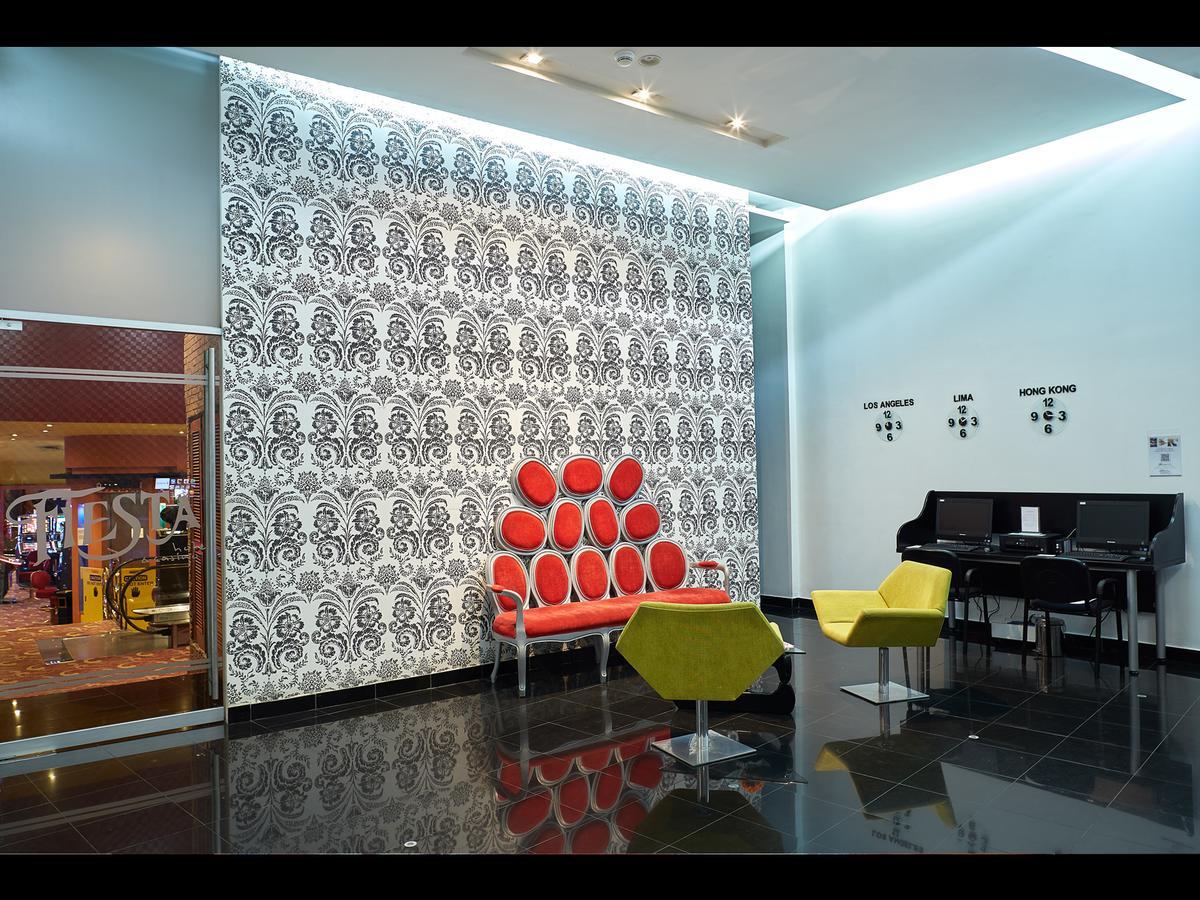 Thunderbird Hotel Fiesta & Casino Ліма Екстер'єр фото